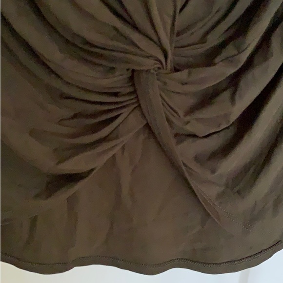 west kei | twist front top - Picture 4 of 5